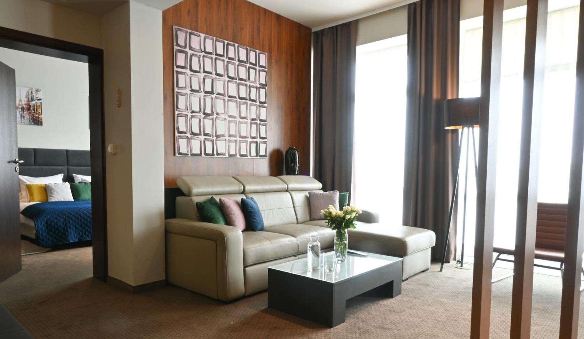 Mercure Piotrków Trybunalski Vestil Exterior foto