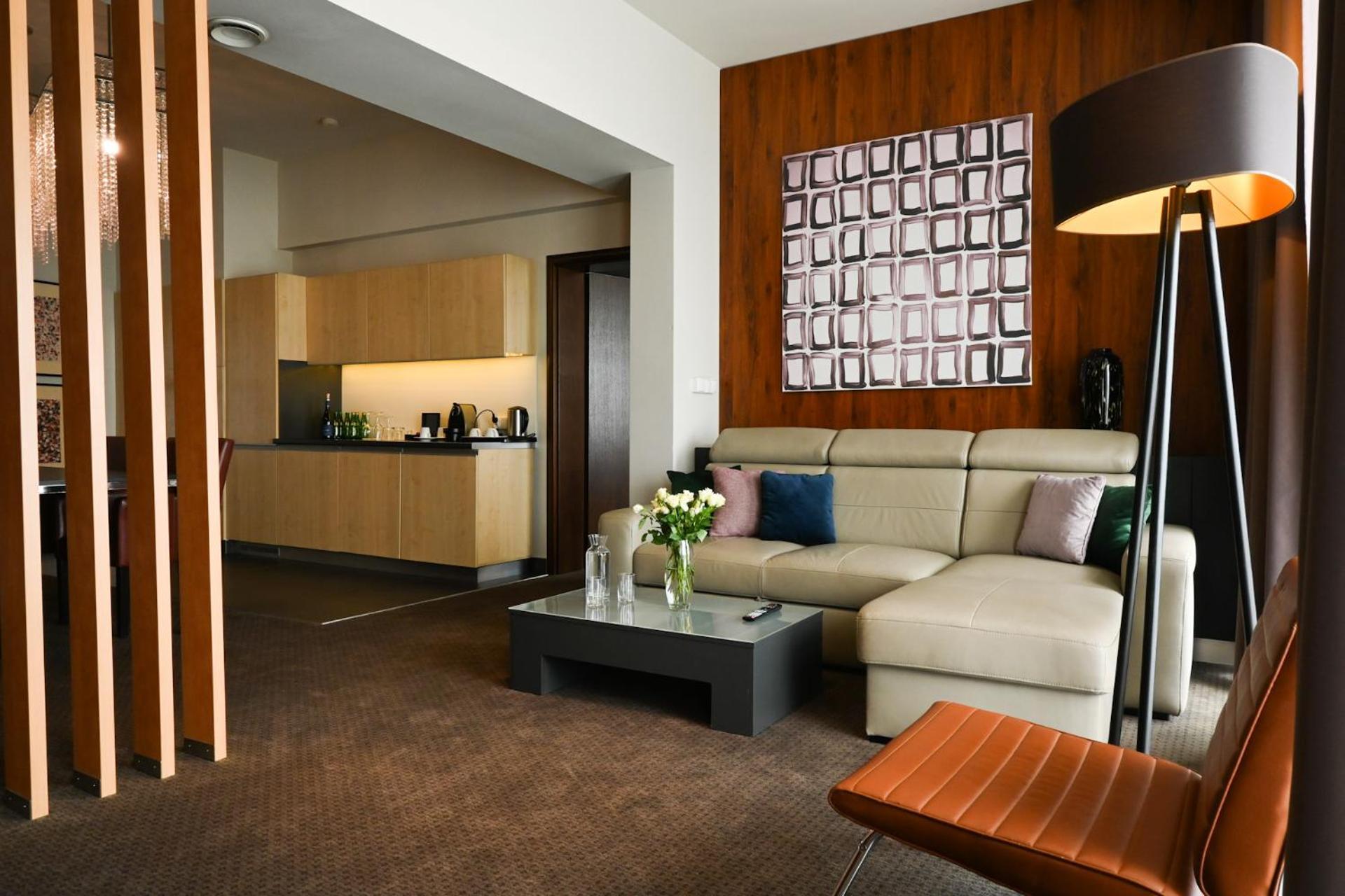 Mercure Piotrków Trybunalski Vestil Exterior foto